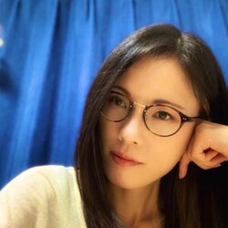 卯野たまご先生